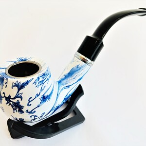 High Quality Tobacco Pipe With Botanical Motif [30408] (MSRP $10.00)